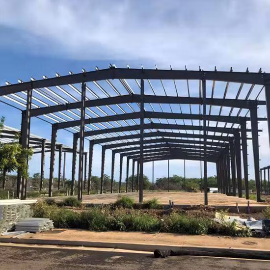 Entrepôt préfabriqué en métal de cadre de portail de structure métallique